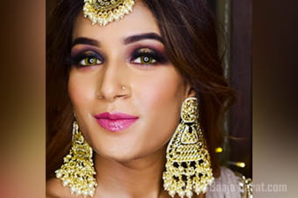 richa Sharma Makeup In Delhi