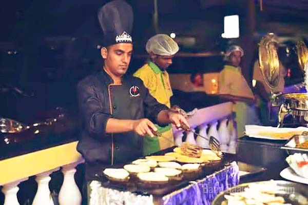 yummy caterers manglapuri delhi