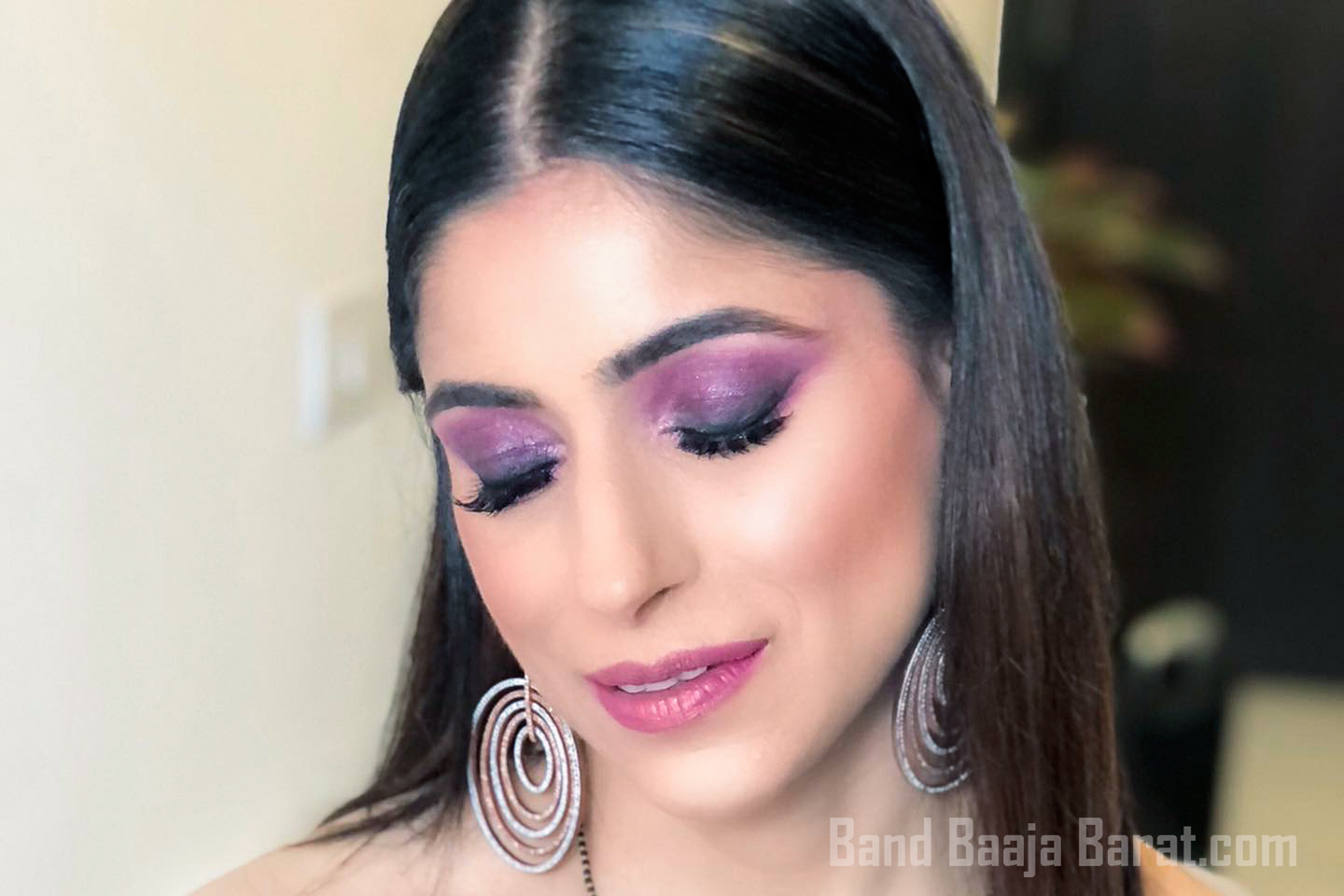 Lavaanya Arsiwala pro makeup Academy book online