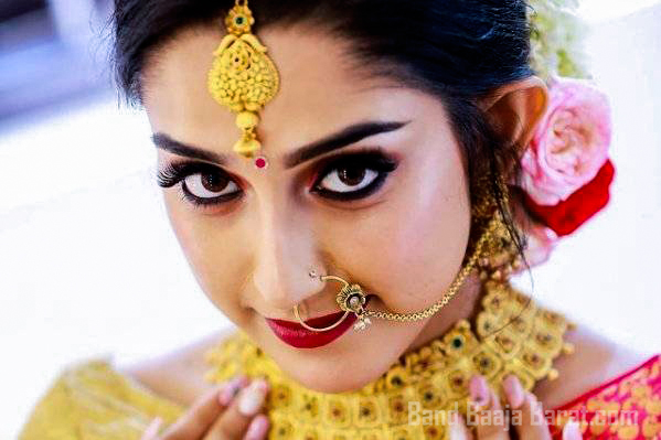 Best bridal makeup by Twarita Artistry