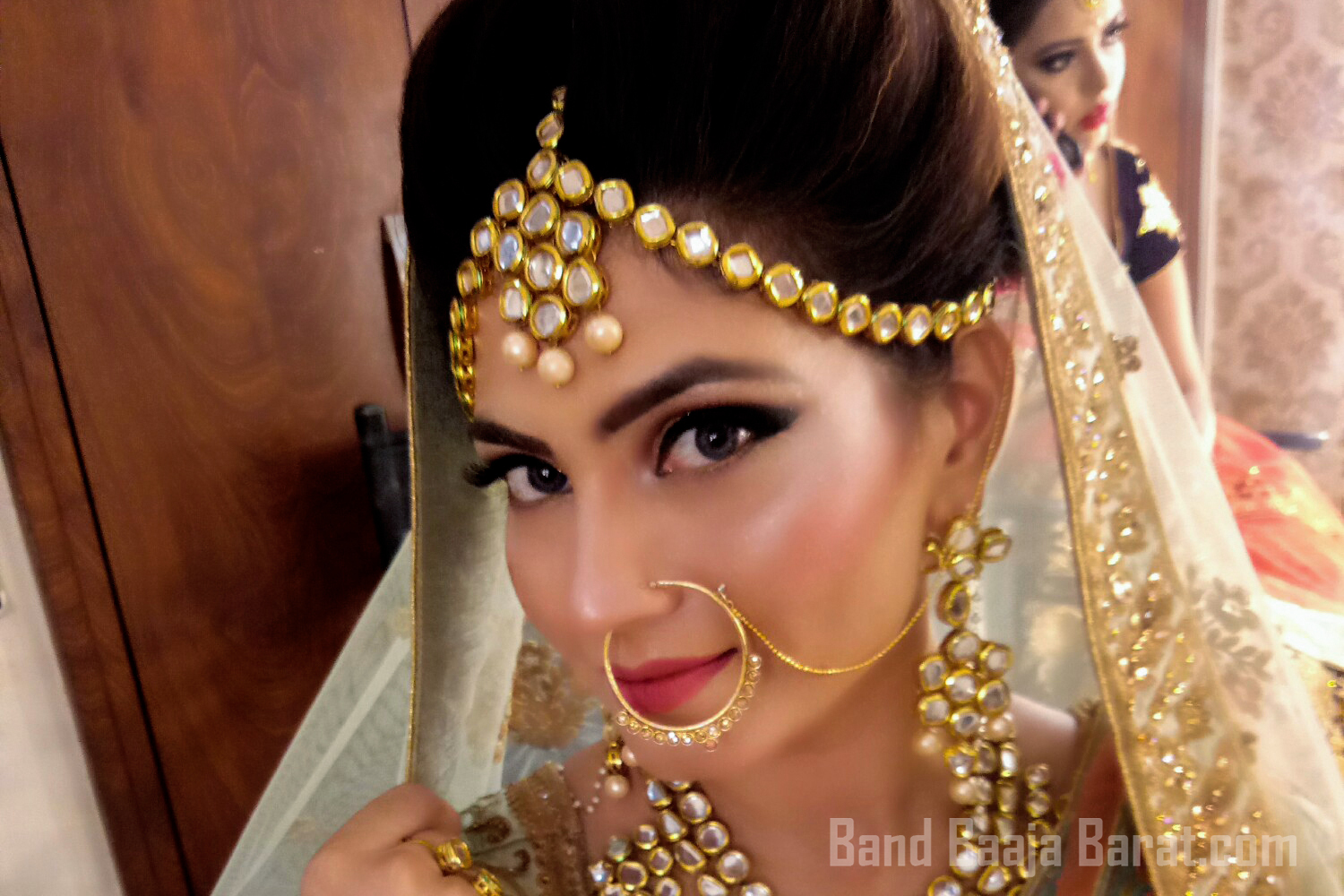 Best party makeup artist in Noida