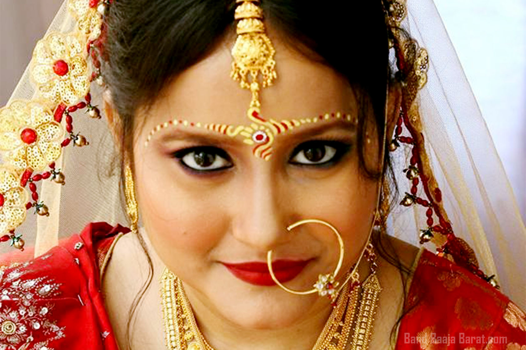 suraj hair and makeup artist sangam vihar delhi