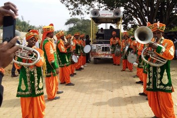 hind brass band alamnagar lucknow