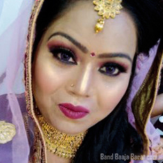 komal singhal makeup artist shahdara east delhi