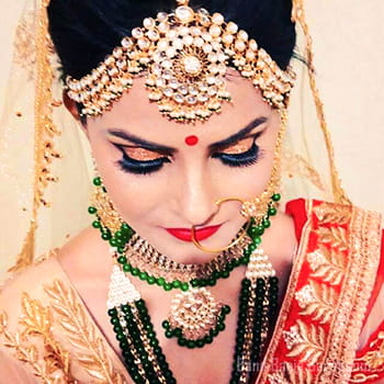 sadhana's makeup artist sector 41 noida
