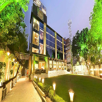 palm-spring-a-boutique-hotel-naraina-new-delhi 