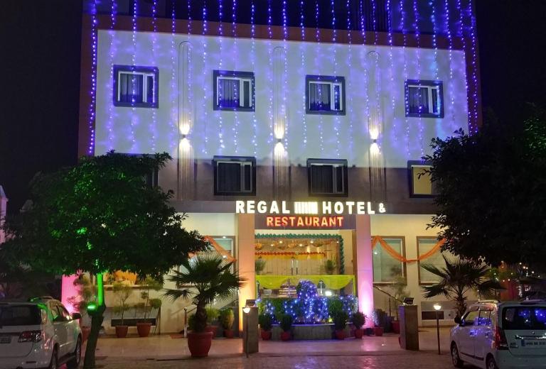 regal hotel masani mathura