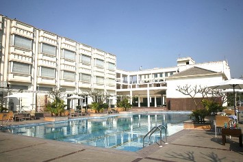 treehouse-hotel-club-vasundhara-nagar-alwar 