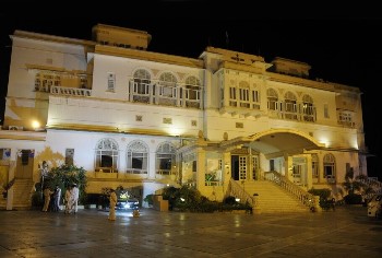 hotel merwara estate daulat bagh rd ajmer