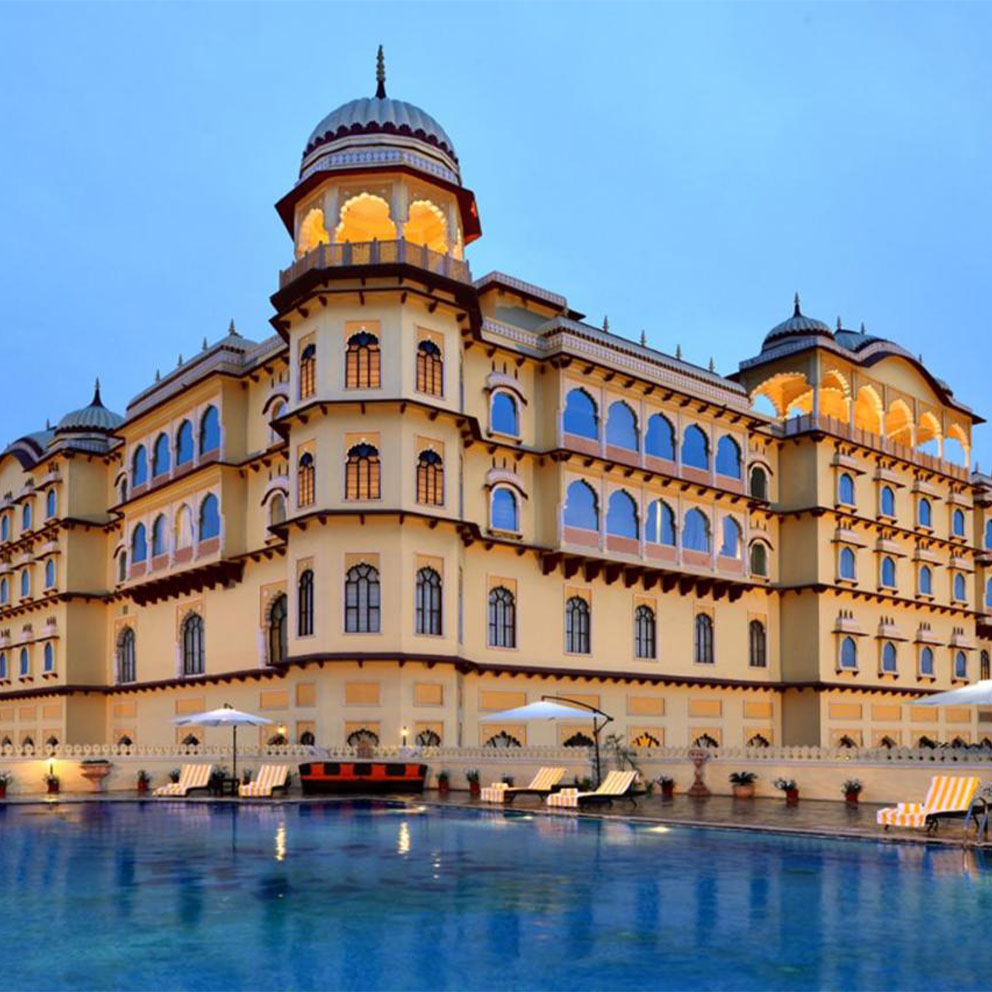 noormahal-palace-hotel-sector-32-karnal 