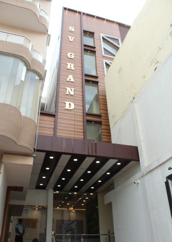 hotel-sv-grand-jaitpura-varanasi 