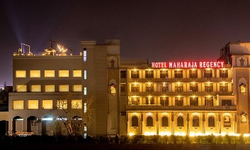 hotel maharaja regency ferozepur rd ludhiana