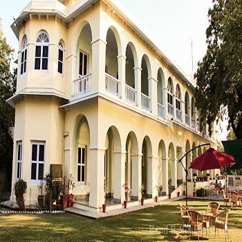 brijraj bhawan palace hotel nayapura kota