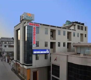 hotel-good-luck-mahipalpur-delhi 