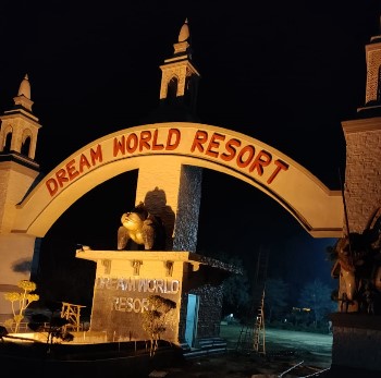 dream world resort banthra market lucknow